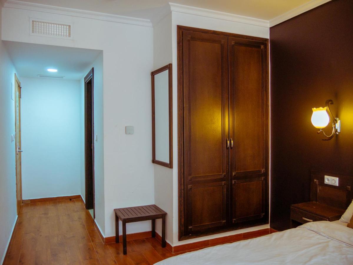 Hotel L'Aeroport Nador Dış mekan fotoğraf